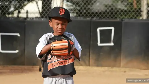 切尔西37轮英超2-1战胜莱斯特城，吕迪格进球打破僵局，若鸟点射建功